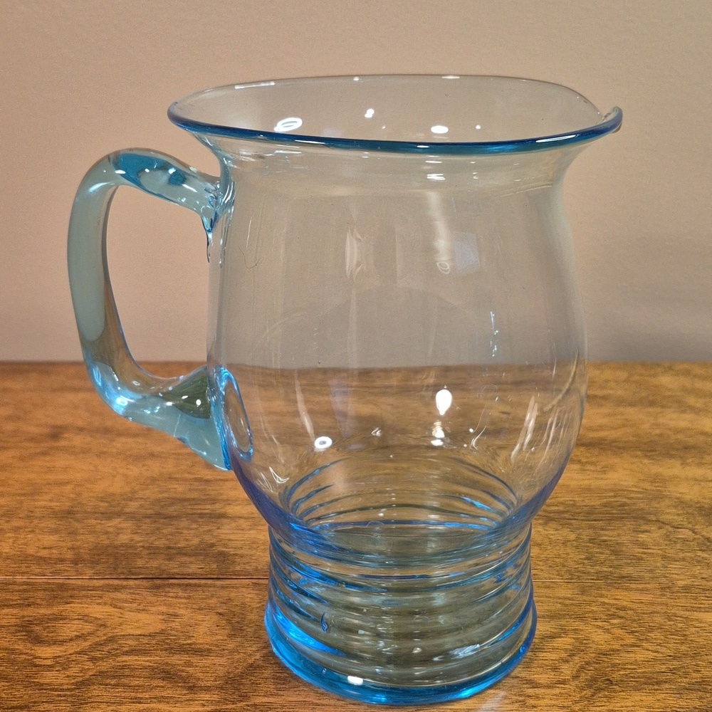 VINTAGE MCM 1970s Aqua Blue Glass Pitcher & Set of 4 Matching Glass Tumblers - Picture 9 of 17